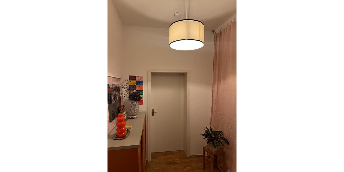 2-Zimmer-Wohnung zur Zwischenmiete in Düsseldorf-GolzheimPempelf 2 zimmer