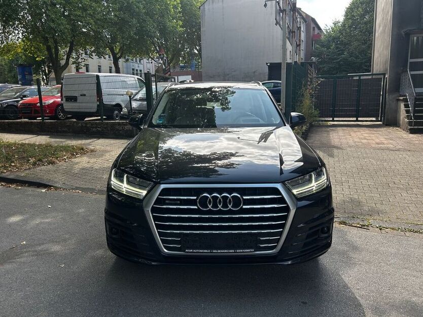 Q7
