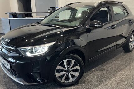 Kia Stonic 24.770 km 17.990 &euro; Marl/Recklinghausen 45770