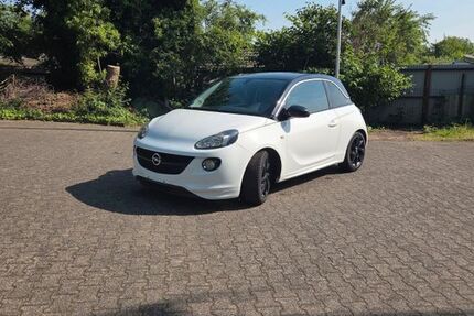 Opel Adam 80.000 km 6.490 &euro; Düsseldorf 40468
