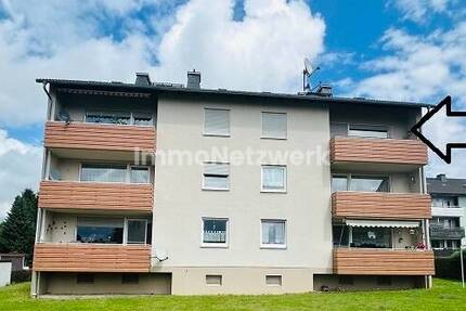 ***frisch renovierte 4-Zimmer-Wohnung - bereit für den nächsten Lebensabschnitt***