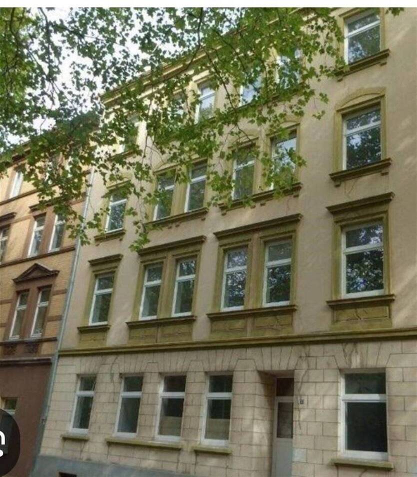 Großzügige Etagenwohnung zu vermieten