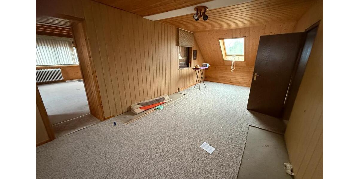 Einfamilienhaus Krefeld Benrad - 7 Zimmer, 250 m&sup2;, 400.000&euro; | Angebot:27162454