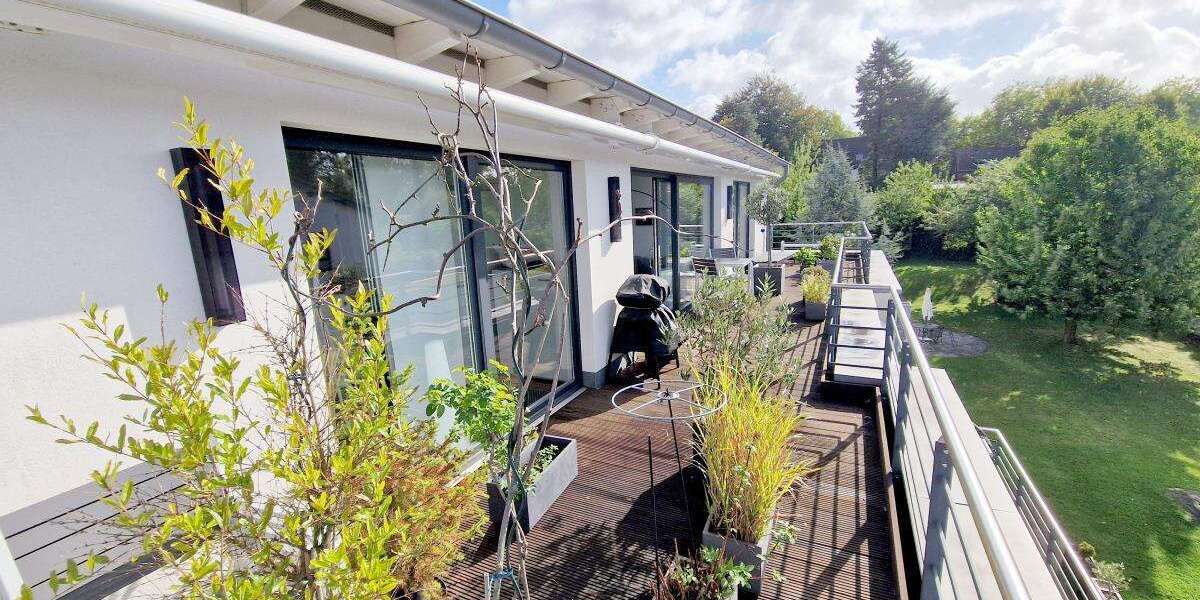 Wohnung zum Mieten in Oberhausen 1.250 € 112.28 m² 3.5 zimmer