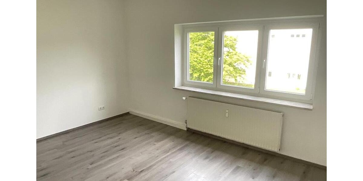 Etagenwohnung Duisburg Duisburg-Mitte - 2 Zimmer, 61 m&sup2;, 499&euro; | Angebot:26125162