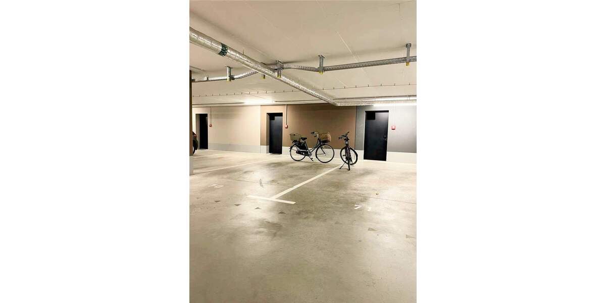 Mehrfamilienhaus, Wohnhaus Düsseldorf Heerdt - 5 Zimmer, 125 m&sup2;, 3.100&euro; | Angebot:25400416