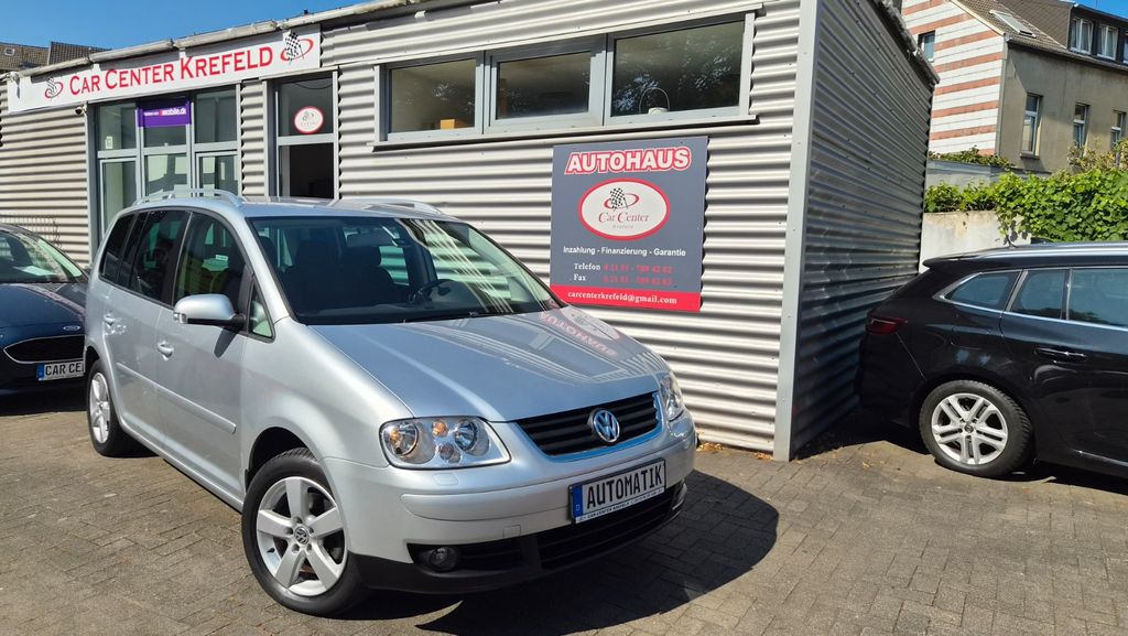 VW Touran 105.630 km 6.800 &euro; Krefeld 47798