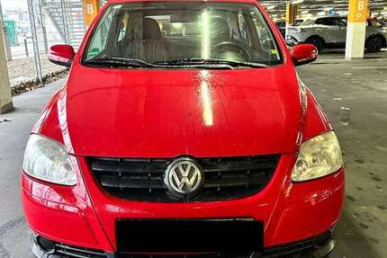 VW Fox 144.000 km 2.200 &euro; Düsseldorf 40549