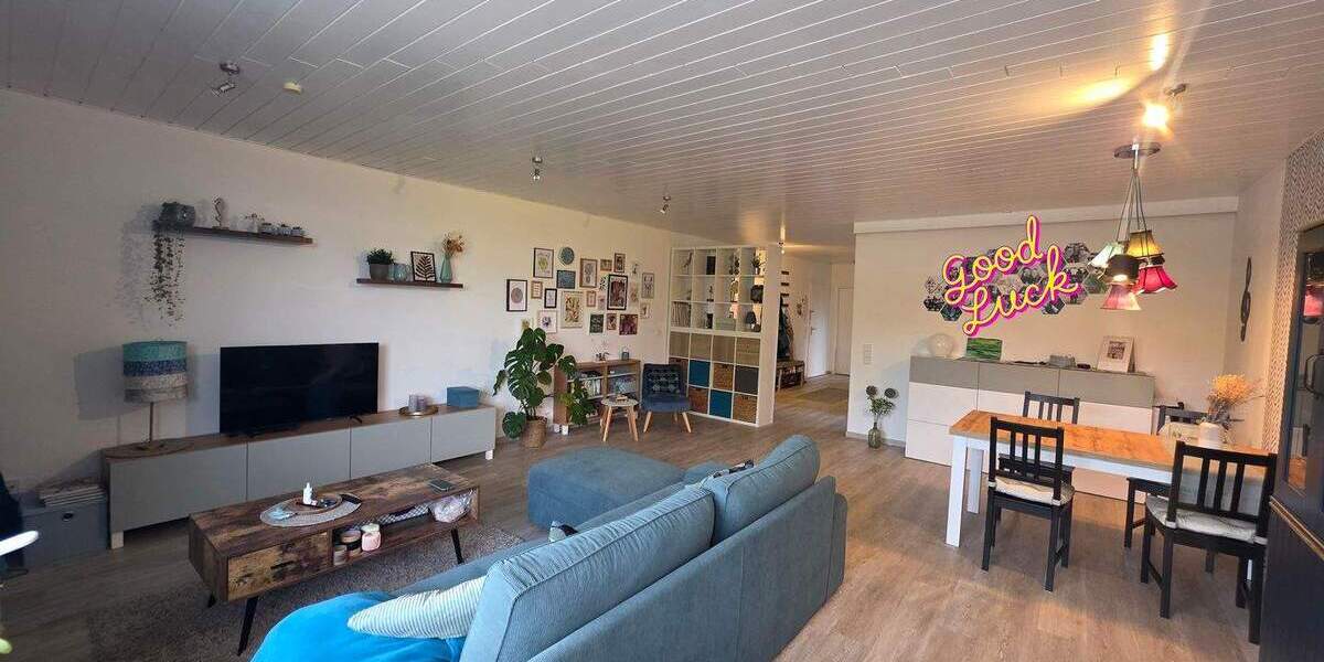 Etagenwohnung Velbert Neviges - 2 Zimmer, 75 m&sup2;, 175.000&euro; | Angebot:25357054