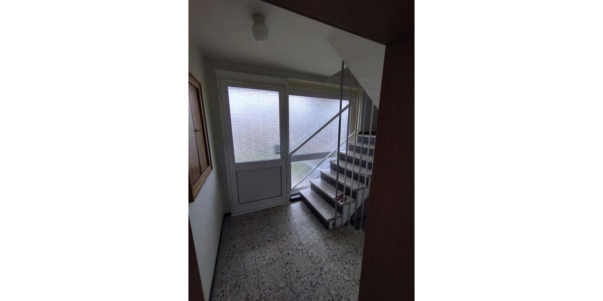 Provisionsfrei* Geräumiges, solides 2-FH mit Keller in Top Lage !!! - Zweifamilienhaus Wesel | Angebot:25566115