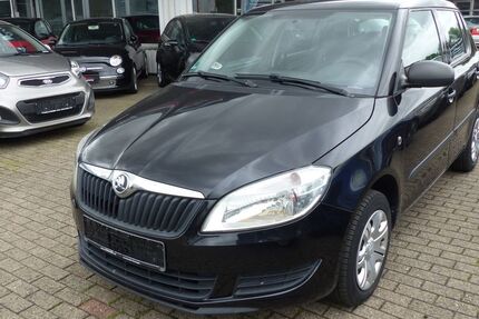 Skoda Fabia 300.000 km 2.999 &euro; Rheinberg 47495