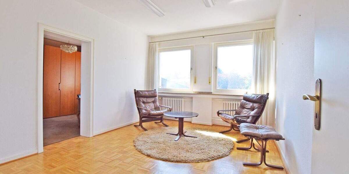 Zweifamilienhaus mit Potenzial im beliebten Brucker-Holt-Viertel 1 zimmer
