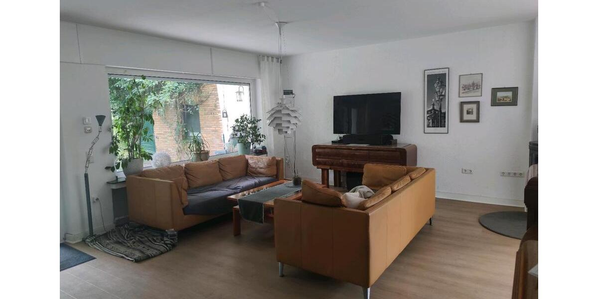 Einfamilienhaus Duisburg Essenberg - 7 Zimmer, 175 m&sup2;, 530.000&euro; | Angebot:26840120
