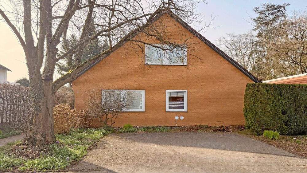 Einfamilienhaus Moers Utfort - 5 Zimmer, 203 m&sup2;, 400.000&euro; | Angebot:25604307