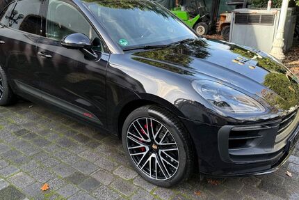 Porsche Macan 21.600 km 88.800 &euro; Neukirchen-Vluyn 47506