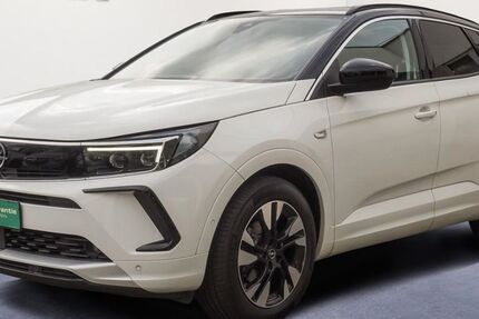 Opel Grandland (X) 34.860 km 23.980 &euro; Düsseldorf 40231
