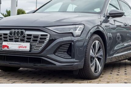 Audi Q8 e-tron 6.350 km 50.680 &euro; Oberhausen 46047