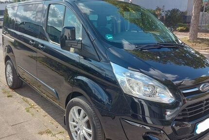 Ford Tourneo Custom 116.000 km 17.999 &euro; Mülheim an der Ruhr 45468