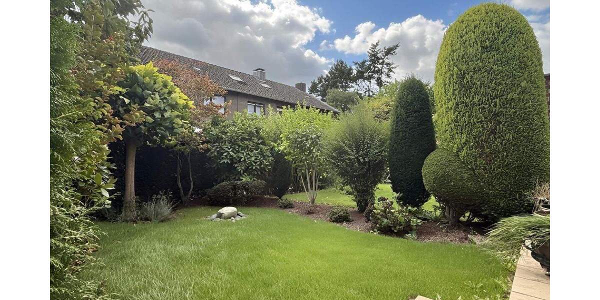 GEMÜTLICHES REIHENMITTELHAUS IN KREFELD KLIEDBRUCH ZU VERKAUFEN! 5 zimmer