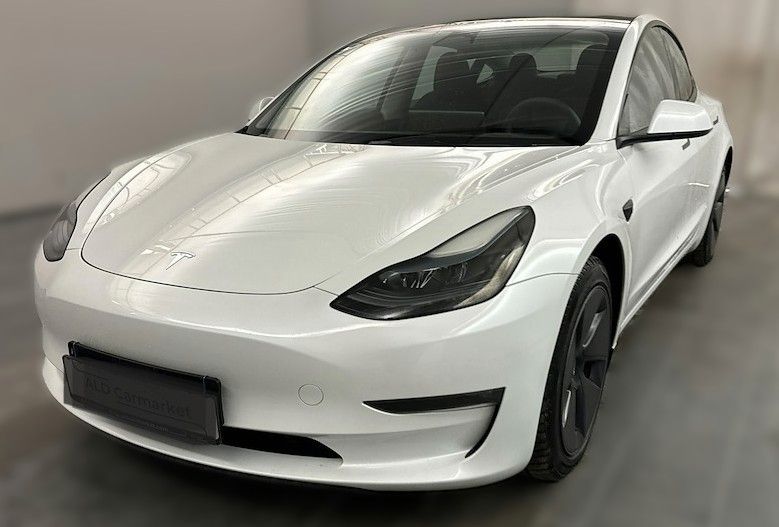 Tesla Model 3 59.600 km 32.900 &euro; Bochum 44803