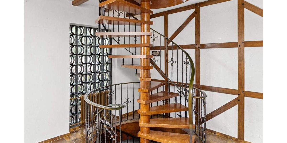 Einfamilienhaus Bottrop / Fuhlenbrock Fuhlenbrock - 1 Zimmer, 268 m&sup2;, 659.000&euro; | Angebot:25631650