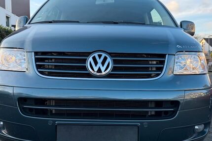 VW T5 Transporter 261.416 km 9.950 &euro; Bochum 44791