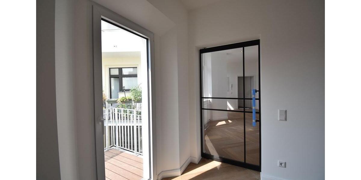 Etagenwohnung Düsseldorf Niederkassel - 3 Zimmer, 116 m&sup2;, 2.400&euro; | Angebot:22129478