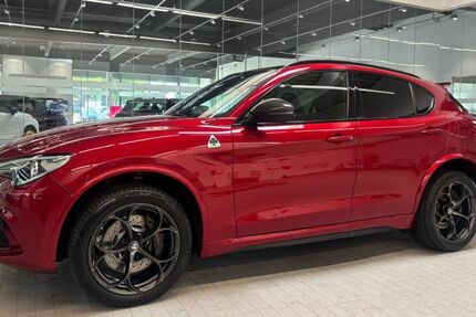 Alfa Romeo Stelvio 50.693 km 54.480 &euro; Oberhausen 46049