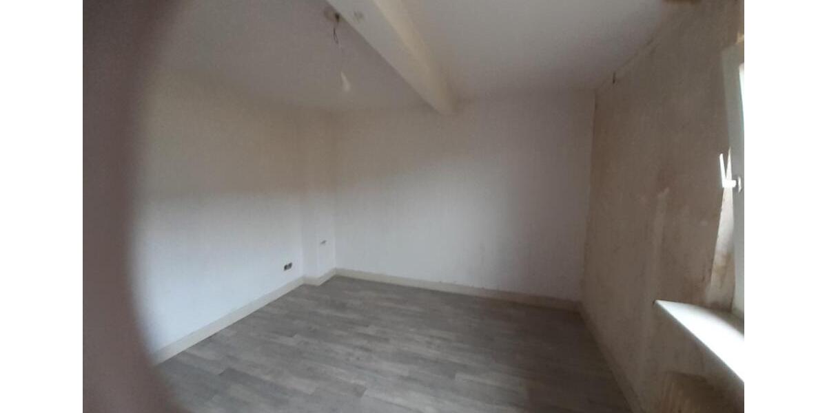 Kleine 2 Zimmer Dachgeschosswohnung Dinslaken Bruch zimmer