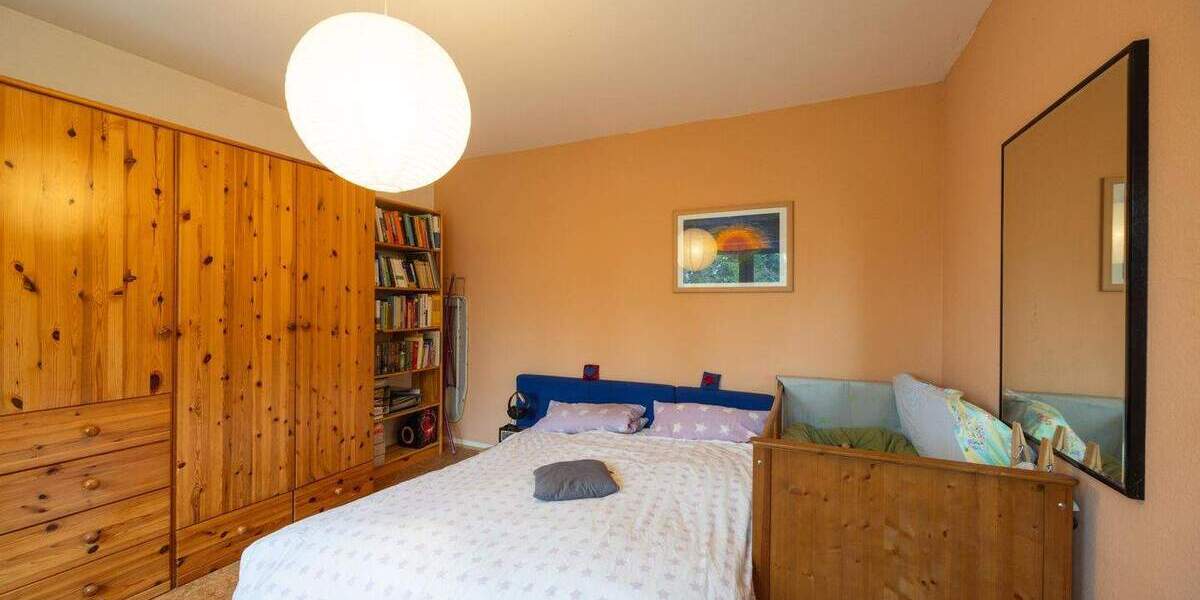 Großzügiges Reihenendhaus mit Garten in Krefeld-Bockum 5 zimmer