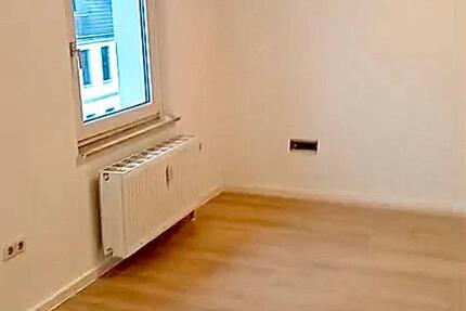 Helle 1 Zimmer Wohnung in Krefeld Uerdingen zu vermieten 1 zimmer