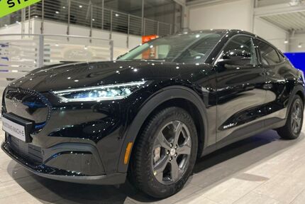 Ford Mustang Mach-E 11.000 km 36.889 € Dinslaken 46539