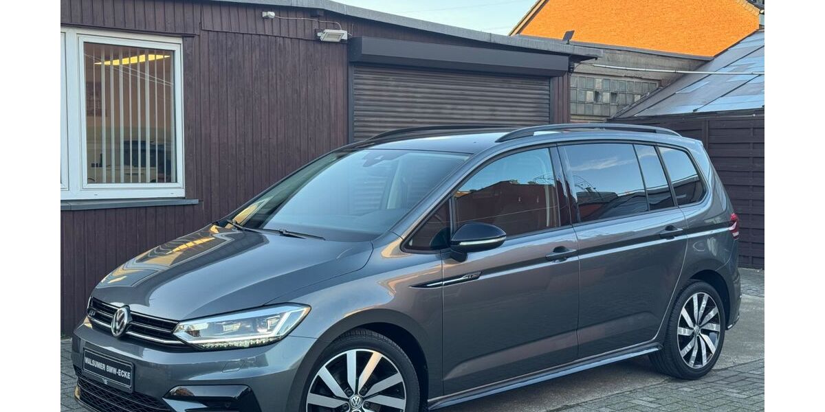 VW Touran 66.000 km 24.950 &euro; Duisburg 47179