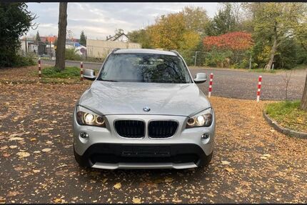 BMW X1 123.000 km 12.999 &euro; Düsseldorf 40625