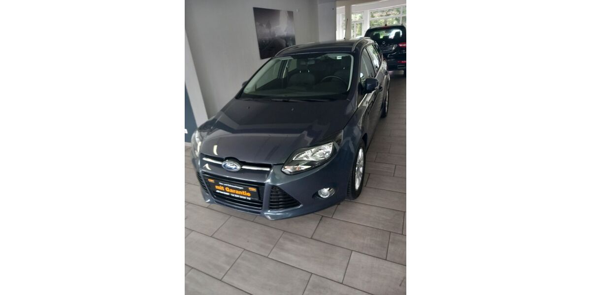 Ford Focus 93.284 km 8.350 &euro; Essen 45279