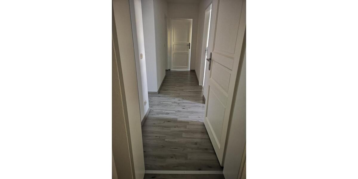 Maisonette Wohnung 124 m2 in Duisburg 47226 zu vermieten. 4 zimmer