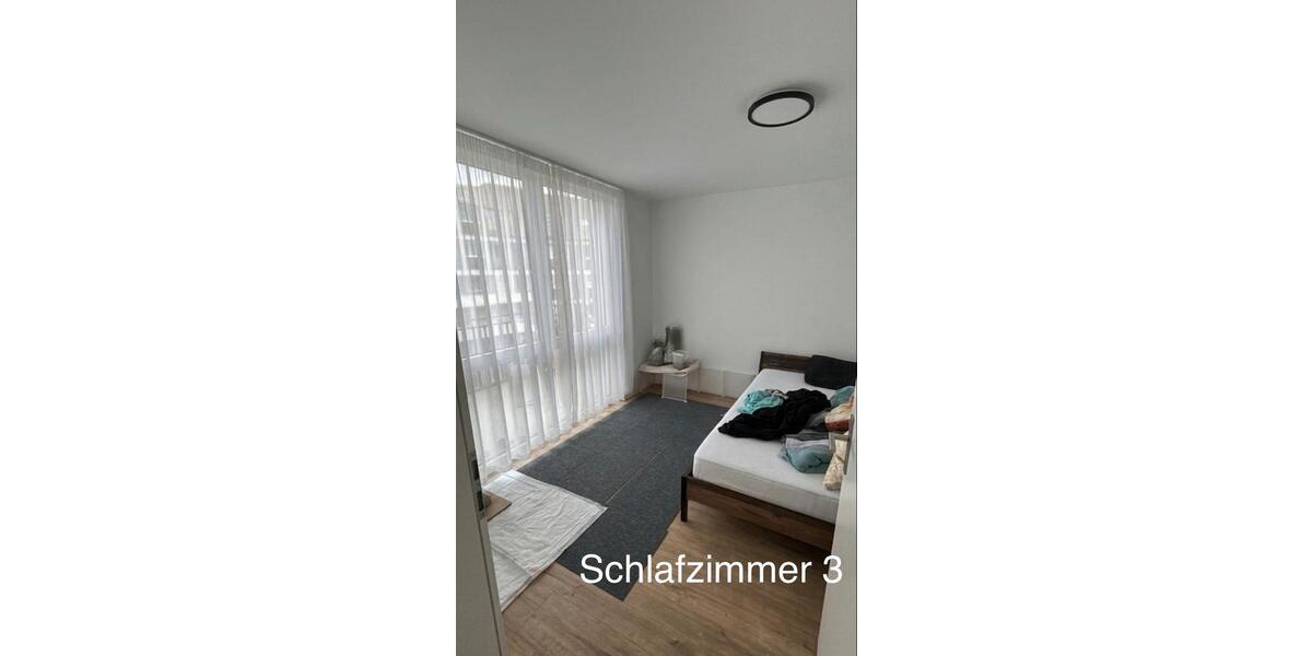 Etagenwohnung Duisburg Mittelmeiderich - 4 Zimmer, 93 m&sup2;, 1.150&euro; | Angebot:26341685