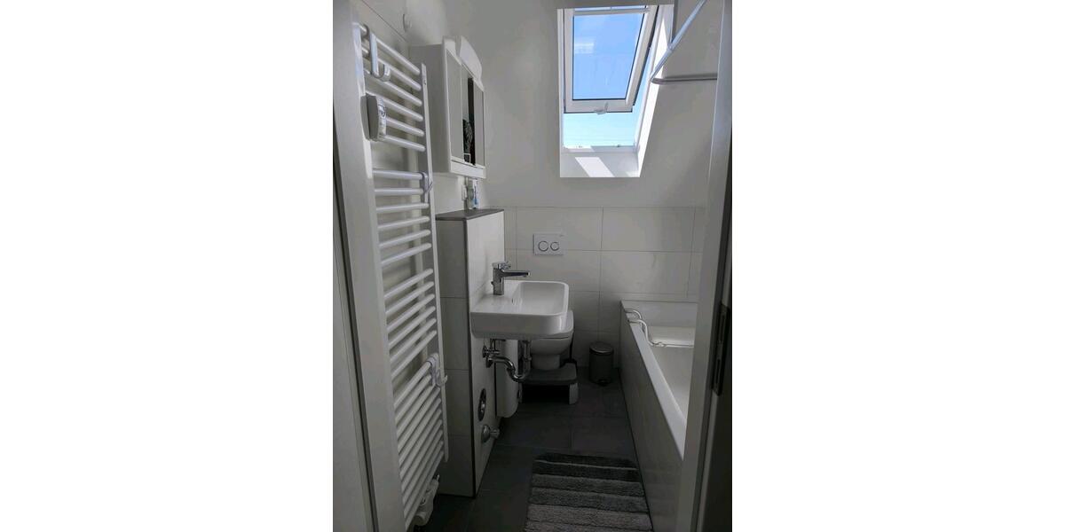 Dachgeschoßwohnung Dinslaken Lohberg - 2 Zimmer, 41 m&sup2;, 416&euro; | Angebot:26305477