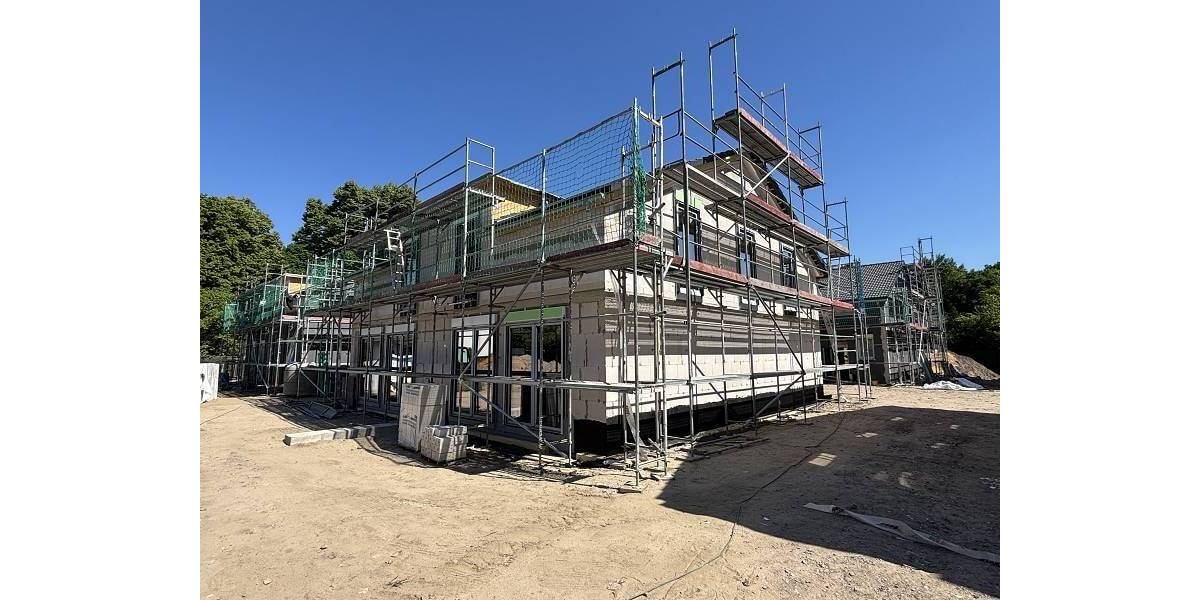 Neubau von 12 DHH in Neudorf-Süd, KfW 40+ z.T. mit QNG 4 zimmer