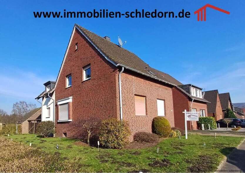 Haus zum Kaufen in Oberhausen 690.000 € 134 m²