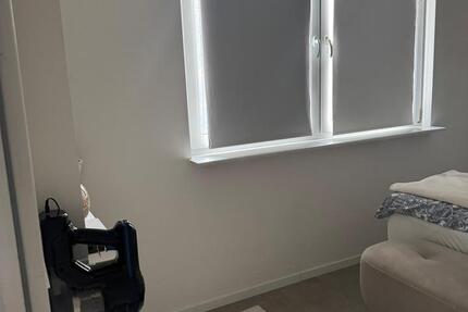 3-Zimmer-Dachgeschoßwohnung in Krefeld, möbliert – 60 m²