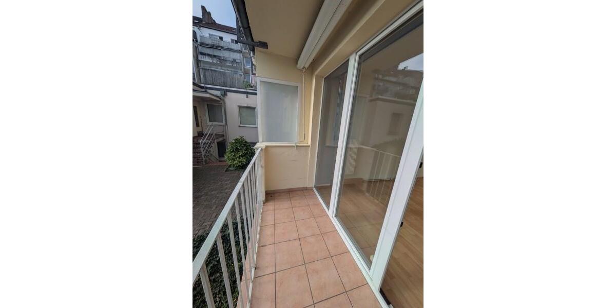 Erdgeschoßwohnung Düsseldorf Pempelfort - 3 Zimmer, 72 m&sup2;, 978&euro; | Angebot:25126971