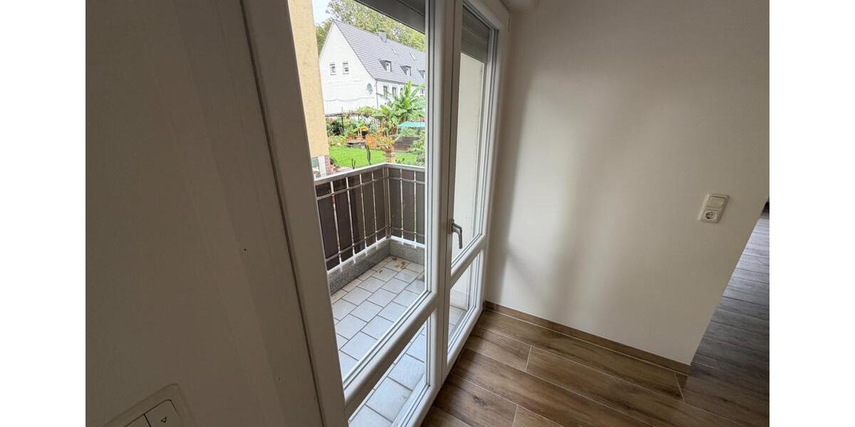 Erdgeschoßwohnung Gelsenkirchen Gelsenkirchen-Mitte - 2 Zimmer, 60 m&sup2;, 500&euro; | Angebot:26408164