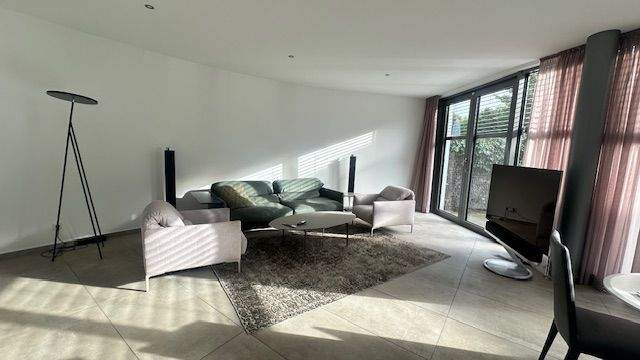 Etagenwohnung Essen Bredeney - 5 Zimmer, 190 m&sup2;, 2.700&euro; | Angebot:24796001