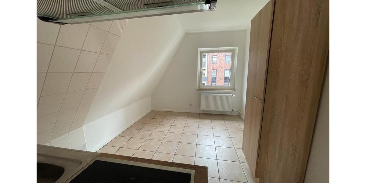 Dachgeschoßwohnung Wesel Fusternberg - 2 Zimmer, 60 m&sup2;, 780&euro; | Angebot:25416050