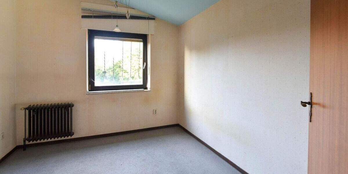 Reihenendhaus Duisburg / Huckingen Huckingen - 4 Zimmer, 120 m&sup2;, 329.000&euro; | Angebot:24689780