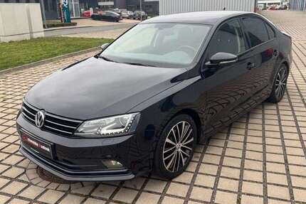 VW Jetta 142.000 km 11.750 € Essen 45329