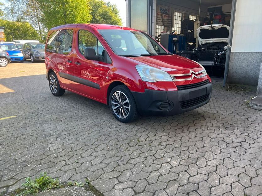Citroen Berlingo 192.000 km 5.980 € Essen 45141