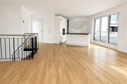 Haus-im-Haus-Konzept Exklusive Maisonettewohnung mit 15 m² Dachterrasse Erstbezug in Bilk - Wohnung Düsseldorf Stadtbezirk 3 | Angebot:27103474