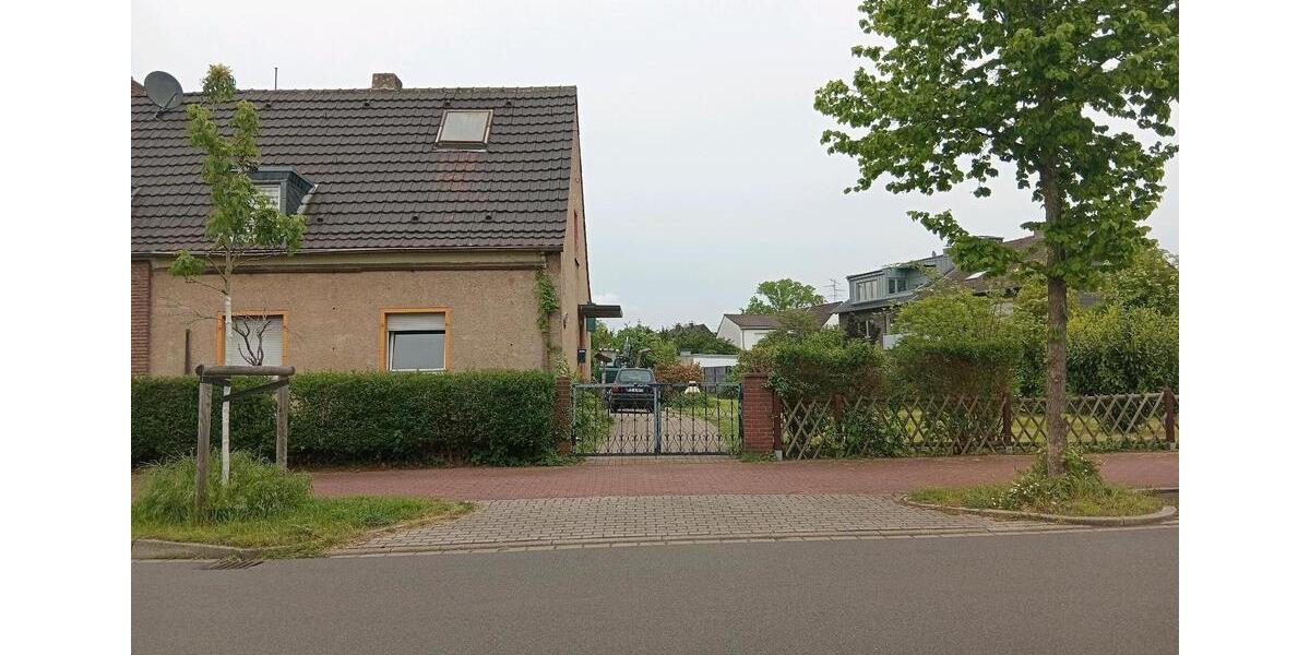 Doppelhaushälfte Duisburg Duisburg-Mitte - 4 Zimmer, 80 m&sup2;, 260.000&euro; | Angebot:26427031